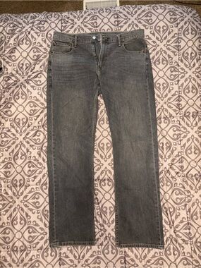 Men's Grey Straight-Leg Levi Jeans